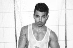 Joe Jonas' secret sex life