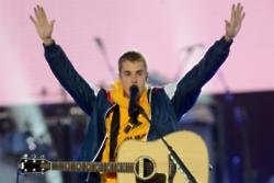 Justin Bieber 'exhausted' as he cancels Purpose World Tour