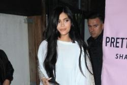 Kylie Jenner feels 'pressured' to keep up image