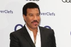 Lionel Richie feared his career was over after knee injury