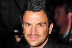 Peter Andre Greets Fans