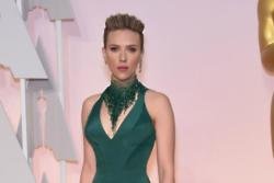 Scarlett Johansson lost breast pump at Oscars