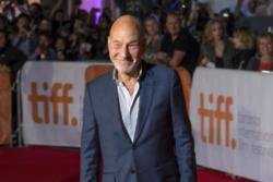 Patrick Stewart plans to watch soccer for the next two months