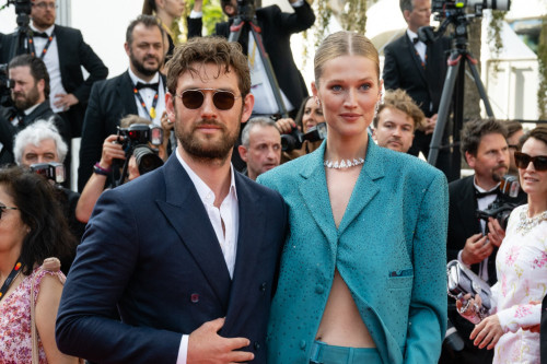 Alex Pettyfer and Toni Garrn marry again in second ceremony