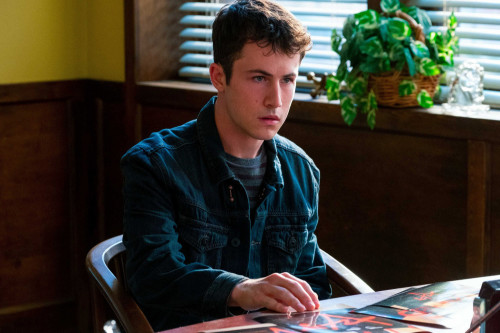 Dylan Minnette thinks his Scream character is a 'mama's boy'