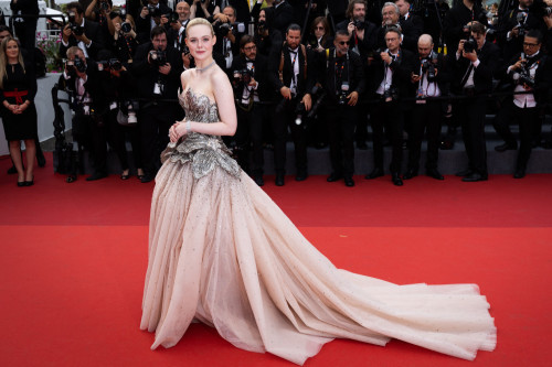 Elle Fanning makes Alexander McQueen campaign debut to promote Joan of ...