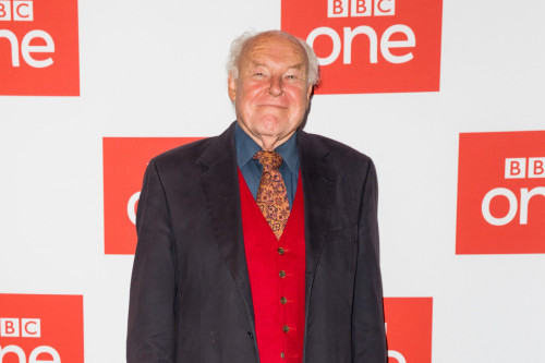 Timothy West dies aged 90