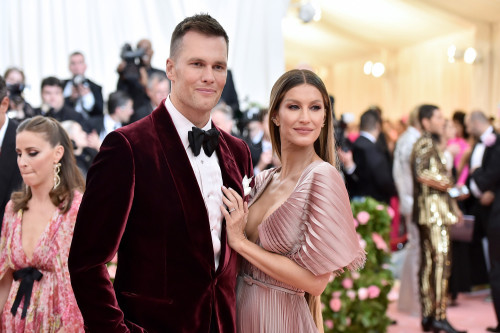 Tom Brady single 'as he's focused on his kids and work'