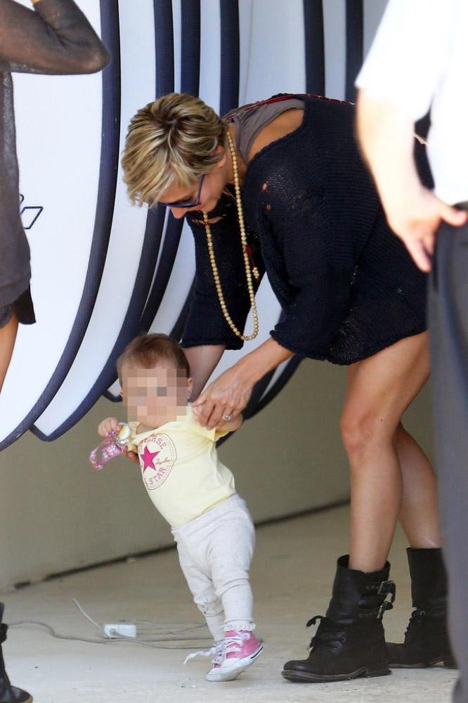 Elsa Pataky with daughter India