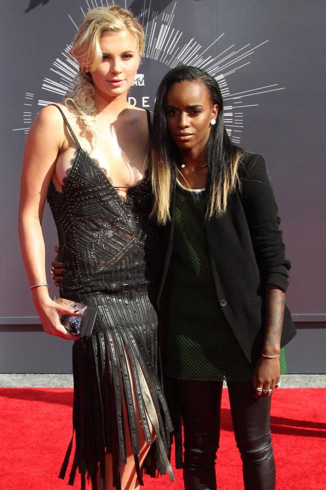 Ireland Baldwin and Angel Haze