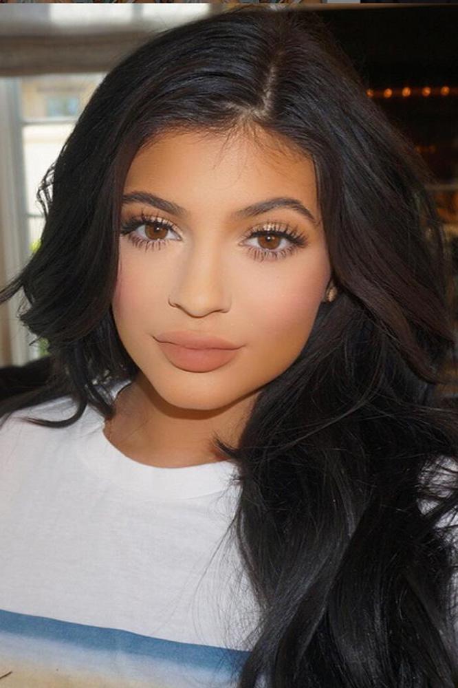 Kylie Jenner Blasted for 'Racial Appropriation' By Amandla Stenberg