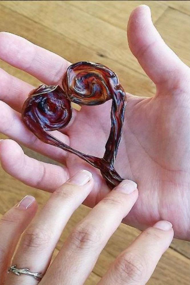 Mums Turning Umbilical Cord Into Jewellery