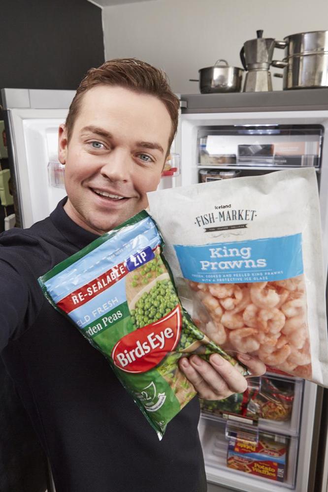 Stephen Mulhern encourages nation to take freezies 