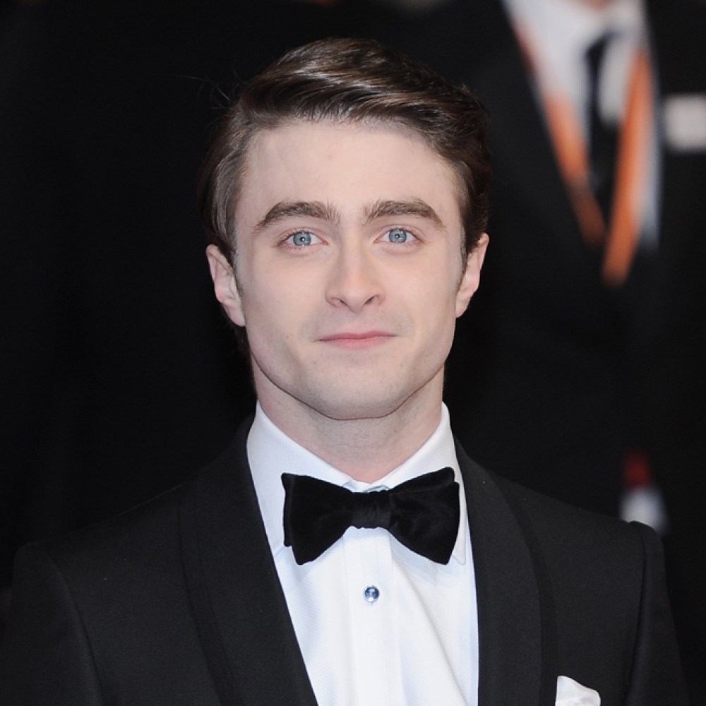 Daniel Radcliffe - Feb 12 - BAFTAs - red carpet - tux