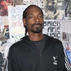 Snoop Dogg tries to beat Run-DMC record