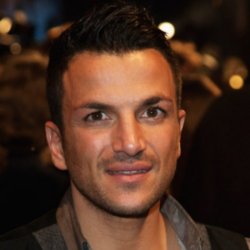 Peter Andre launches New York style coffee shop