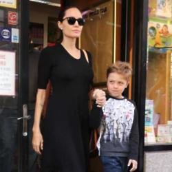 Angelina Jolie and her son Knox