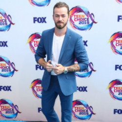 Artem Chigvintsev pulls out of DwtS tour early due to health issue