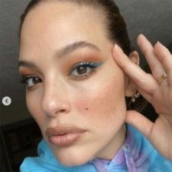 Ashley Graham (c) Instagram