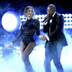 Beyonce and Jay Z performing at the Grammy Awards