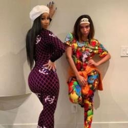 Cardi B and Anitta (c) Instagram 