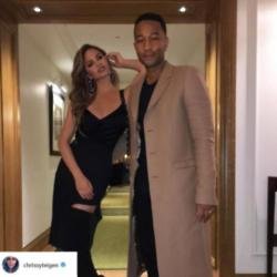 Chrissy Teigen and John Legend (c) Instagram 