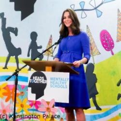 Duchess Catherine at Roe Green Junior School (c) Kensington Palace