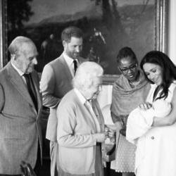 Duke and Duchess introduce Archie to family