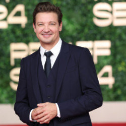 Jeremy Renner has provided an update on his book about his near-death snowplough accident