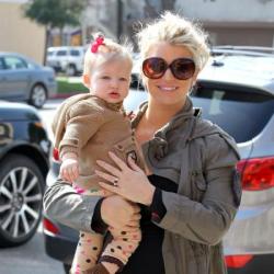 Jessica Simpson with her daughter Maxwell