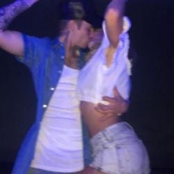 Justin Bieber and Hailey Baldwin kissing on Instagram