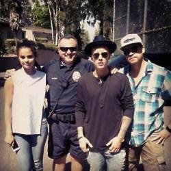 Justin Bieber and Selena Gomez at zoo (c) Instagram