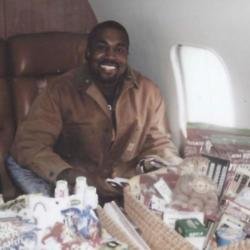 Kanye West with his Japanese snacks (c) Instagram