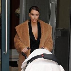 Kim Kardashian with baby North