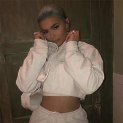 Kylie Jenner (c) Instagram