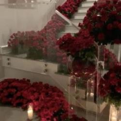 Kylie Jenner's home filled with flowers  (c) Instagram 