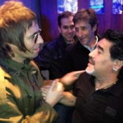 Liam Gallagher with Maradona (c) Twitter