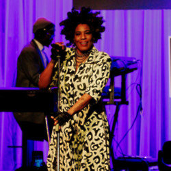Macy Gray is taking part in Surreal Life: Villa of Secrets