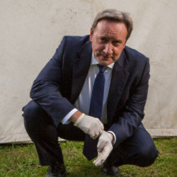 Neil Dudgeon reveals who he wants on the show