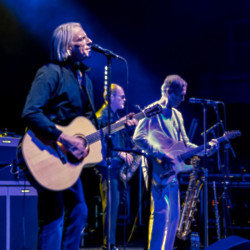 Paul Weller and guitarist Steve Cradock performing in London