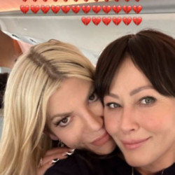 Tori Spelling and Shannen Doherty starred together on Beverly Hills, 90210