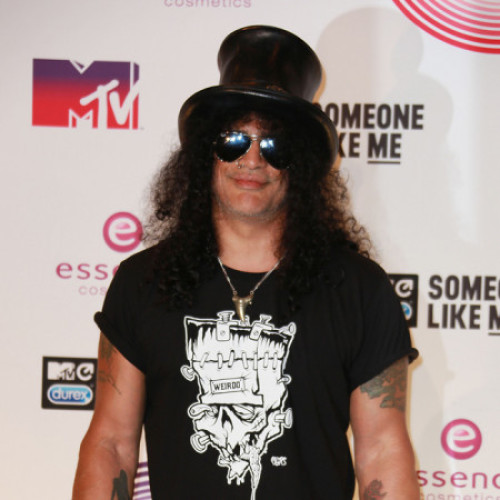 GUNS N' ROSES Guitarist Slash Celebrates 15 Years Sober