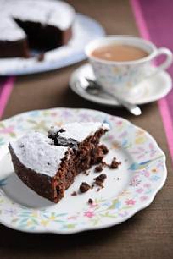 VIDEO: Beetroot Chocolate Cake Recipe