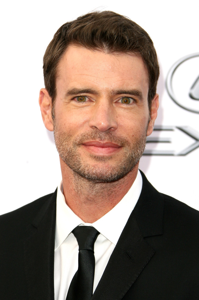 Scott Foley to Be a Dad Again