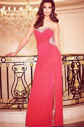 Lipsy Evening Dresses – Our Favourite Picks