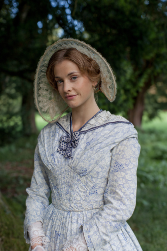 Stefanie Martini exclusive interview - Doctor Thorne, Emerald City & more!