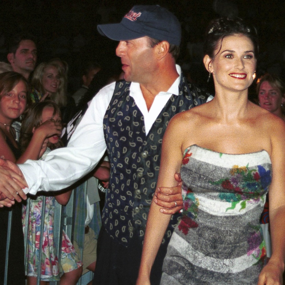 Albums 92+ Pictures Demi Moore And Ashton Kutcher And Bruce Willis Superb