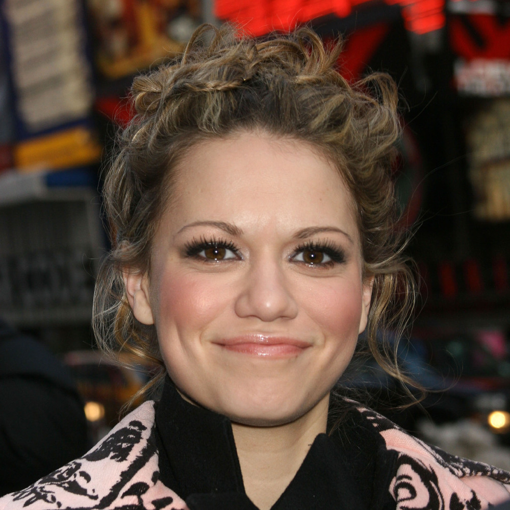 Celebrity Bethany Joy Lenz Hairstyles Photo