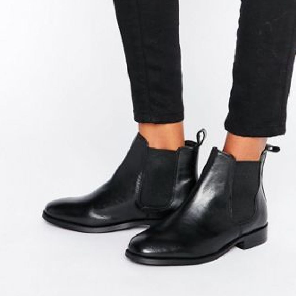 plain black chelsea boots