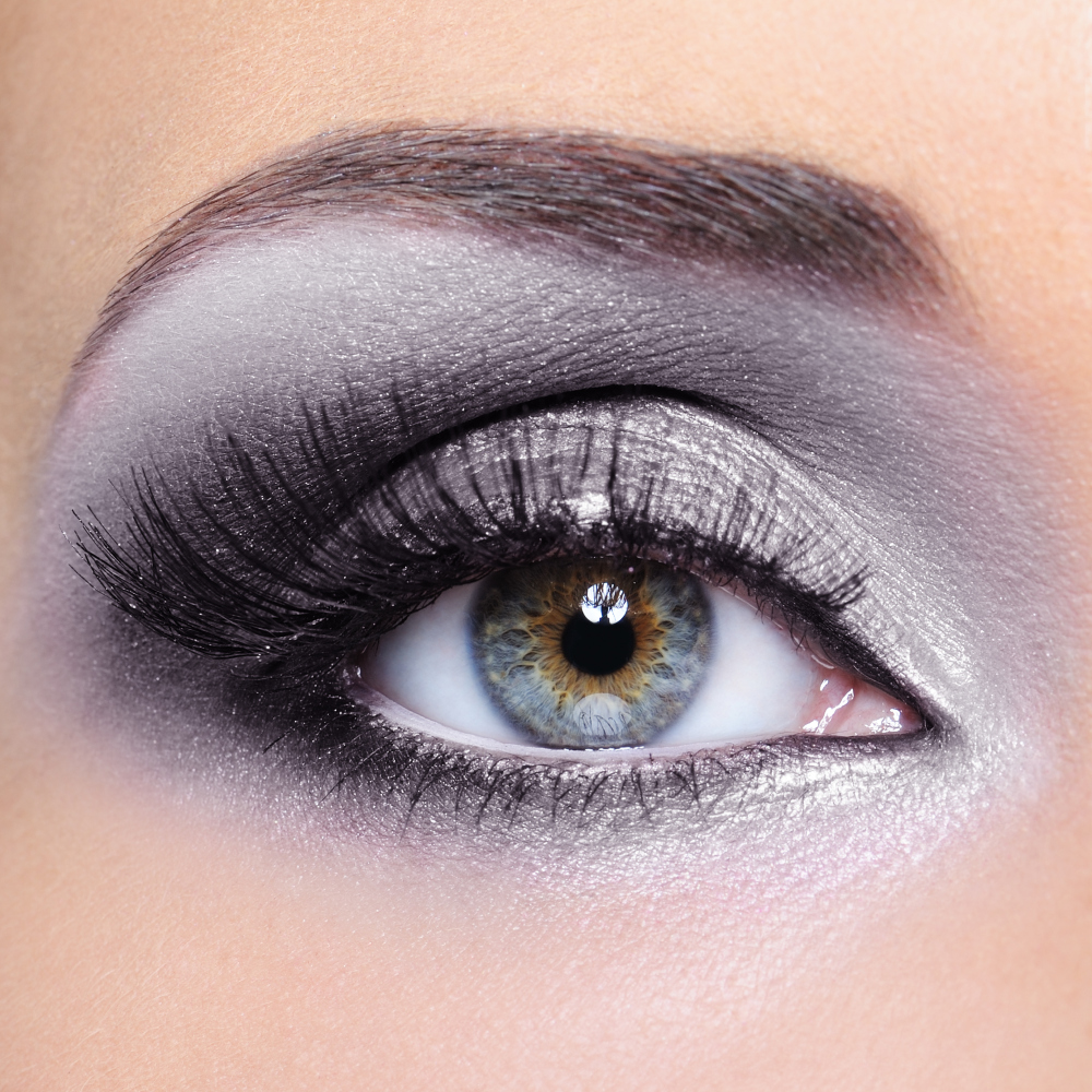 make-up artist tips: smokey eye